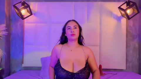 Snapshot of violetta_rose_ chatting on August 2026 10:52:02 PM violetta online show from August 2026 10:52:02 PM