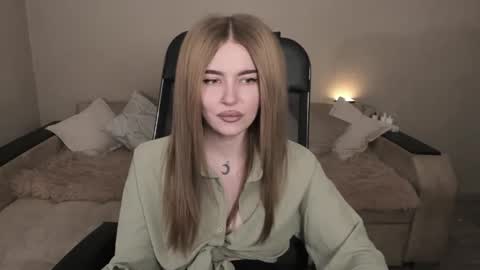 ViolettaOtis online show from March 2025 03:07:01 PM