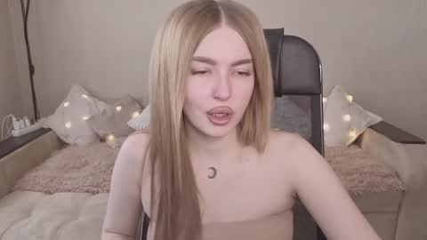 ViolettaOtis online show from February 2026 11:26:01 AM