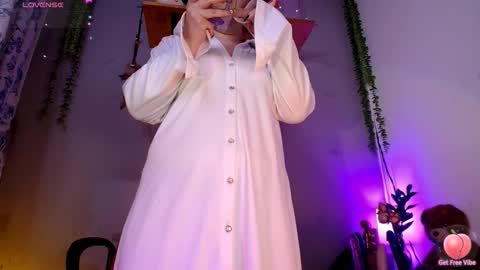 violetafetish online show from February 2026 10:19:01 PM