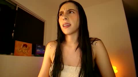 Violetta....Follow me in Twitter... online show from February 2026 02:30:02 AM