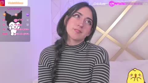 Snapshot of violettbloss chatting on December 2024 01:22:01 AM Violeta online show from December 2024 01:22:01 AM