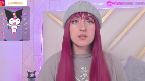 Snapshot of violettbloss chatting on January 2025 10:41:02 PM Violeta online show from January 2025 10:41:02 PM