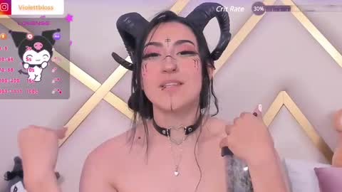 Snapshot of violettbloss chatting on January 2025 07:17:01 AM Violeta online show from January 2025 07:17:01 AM
