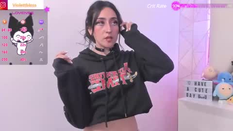 Snapshot of violettbloss chatting on February 2025 01:04:02 AM Violeta online show from February 2025 01:04:02 AM