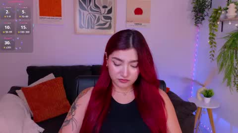 Violett Castel online show from May 2026 10:51:02 PM