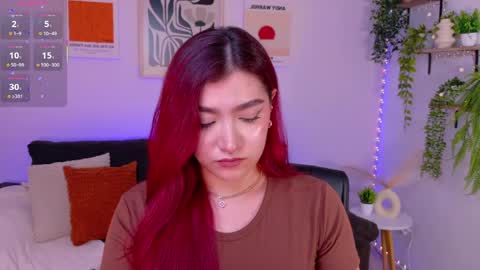 Violett Castel online show from May 2026 10:15:01 PM