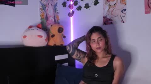 Snapshot of violetteramirez01 chatting on January 2025 11:13:01 PM Violette online show from January 2025 11:13:01 PM