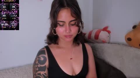 Snapshot of violetteramirez01 chatting on September 2025 10:09:02 PM Violette online show from September 2025 10:09:02 PM