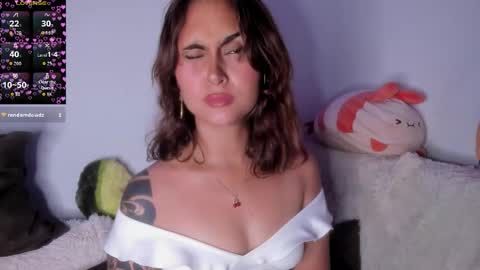 Snapshot of violetteramirez01 chatting on October 2025 12:09:01 AM Violette online show from October 2025 12:09:01 AM