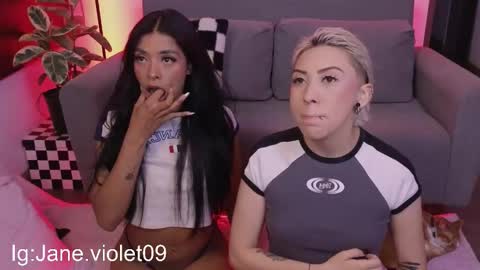 Violet online show from October 2025 12:55:01 AM