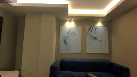 Snapshot of violetthansson chatting on December 2025 11:50:01 AM Violett online show from December 2025 11:50:01 AM