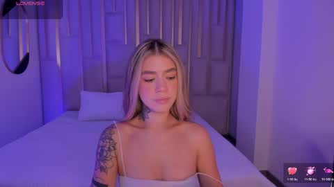 Violett  online show from April 2026 10:51:02 AM