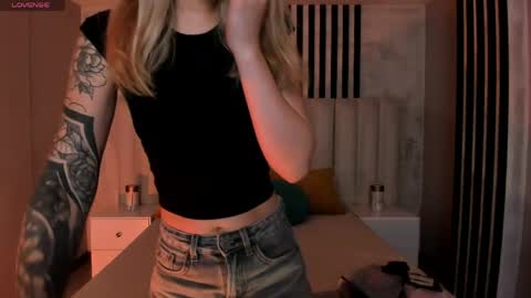 Violett  online show from June 2026 09:43:01 AM