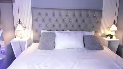 VioletthaRous online show from November 2025 10:52:02 PM