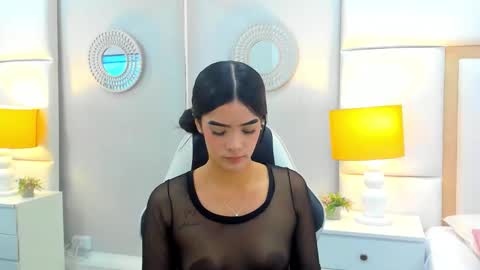 ViolettJhonson online show from December 2025 02:23:02 PM