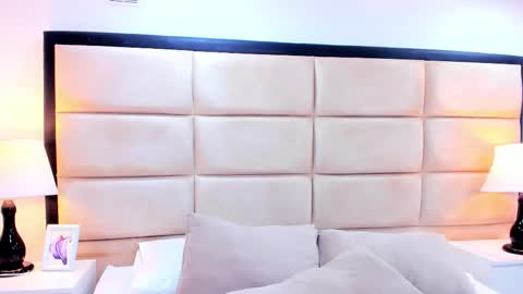 ViolettJhonson online show from February 2026 06:46:01 PM