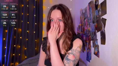 Snapshot of violettmo0n chatting on May 2026 10:05:02 PM Next stream 1522026 400 GMT 3 online show from May 2026 10:05:02 PM