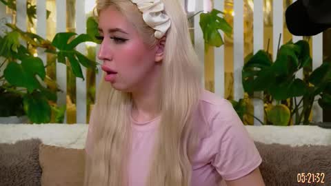 Violetta online show from March 2026 09:21:01 PM