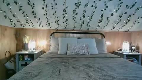 Snapshot of violetvixen2615 chatting on March 2026 02:01:02 PM violet styles online show from March 2026 02:01:02 PM