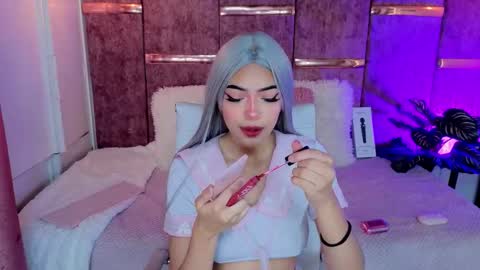 viollettebylyly online show from October 2025 12:11:01 PM