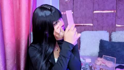 Snapshot of viollettebylyly chatting on November 2025 12:04:01 PM viollettebylyly online show from November 2025 12:04:01 PM