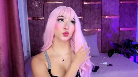 Snapshot of viollettebylyly chatting on December 2025 12:14:02 PM viollettebylyly online show from December 2025 12:14:02 PM