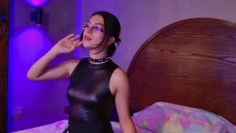 Viper  online show from April 2026 04:26:01 AM