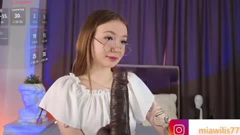 Snapshot of virg1nity_killer chatting on September 2025 09:58:01 AM Mia dont forget to thumbs up me online show from September 2025 09:58:01 AM