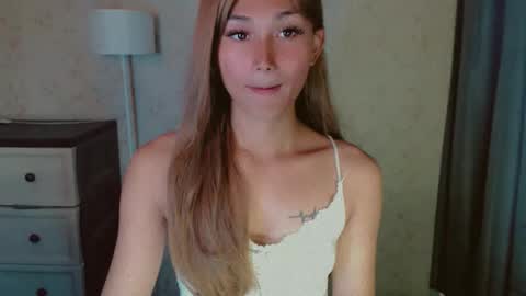 Snapshot of virgenpearl chatting on June 2026 01:32:02 AM Pearl online show from June 2026 01:32:02 AM