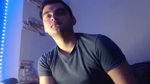 virgil____ online show from December 2024 02:57:01 AM