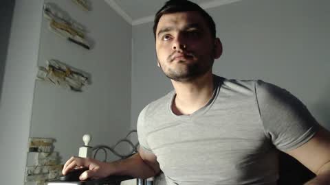 virgil____ online show from January 2025 08:50:01 PM