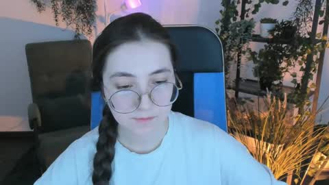 your love online show from April 2026 06:14:02 PM