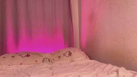 Snapshot of vitahoinss chatting on July 2026 08:46:01 PM vitahoinss online show from July 2026 08:46:01 PM