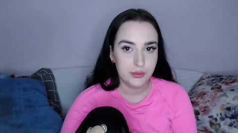 Snapshot of vitalina_freedom chatting on December 2024 04:10:02 PM Vitalina online show from December 2024 04:10:02 PM