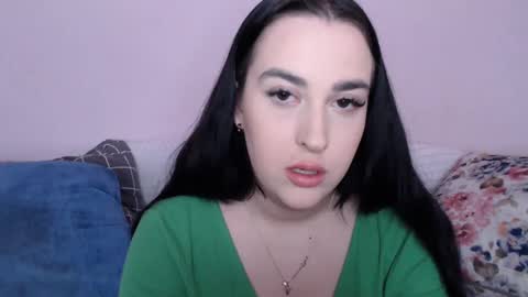 Snapshot of vitalina_freedom chatting on December 2024 12:28:02 PM Vitalina online show from December 2024 12:28:02 PM