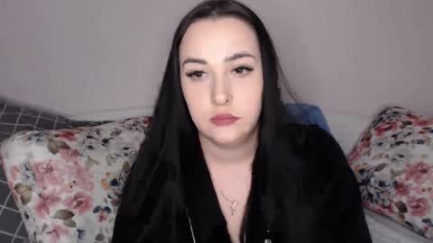 Snapshot of vitalina_freedom chatting on December 2024 03:38:02 PM Vitalina online show from December 2024 03:38:02 PM