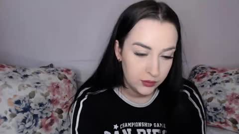 Snapshot of vitalina_freedom chatting on December 2024 11:50:02 AM Vitalina online show from December 2024 11:50:02 AM