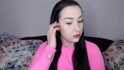 Snapshot of vitalina_freedom chatting on January 2025 11:59:02 AM Vitalina online show from January 2025 11:59:02 AM