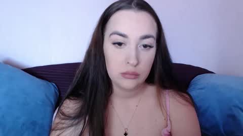 Snapshot of vitalina_freedom chatting on September 2025 11:32:02 AM Vitalina online show from September 2025 11:32:02 AM