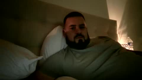 Mattie online show from November 2025 08:19:01 PM