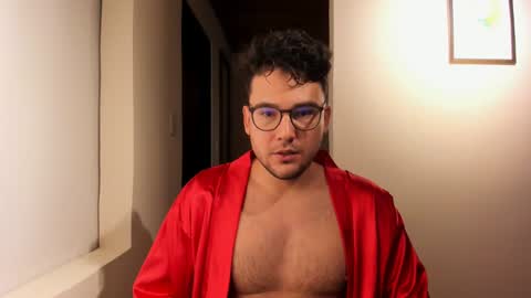 Snapshot of vito_ferrero chatting on September 2025 03:44:01 AM Vito Ferrer online show from September 2025 03:44:01 AM