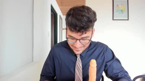 Snapshot of vito_ferrero chatting on October 2025 12:27:02 PM Vito Ferrer online show from October 2025 12:27:02 PM