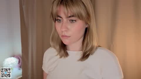 Snapshot of vivandellapenna chatting on October 2025 06:07:02 PM Melissa online show from October 2025 06:07:02 PM