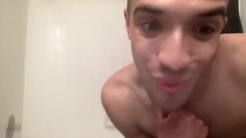 vivatrill online show from January 2025 02:20:02 AM