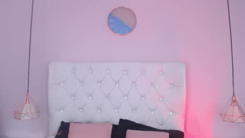 Snapshot of vivi_gh1 chatting on October 2025 03:48:01 AM Vivi online show from October 2025 03:48:01 AM