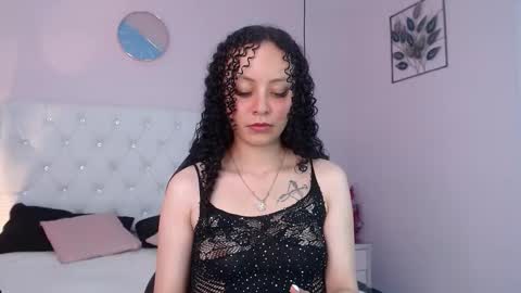 Snapshot of vivi_gh1 chatting on October 2025 04:21:02 AM Vivi online show from October 2025 04:21:02 AM