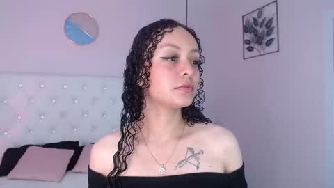 Snapshot of vivi_gh1 chatting on October 2025 03:39:02 AM Vivi online show from October 2025 03:39:02 AM