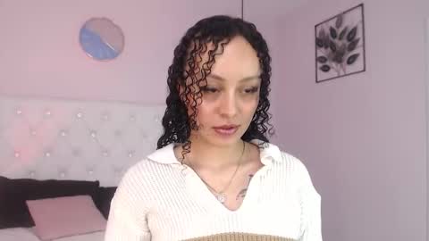 Snapshot of vivi_gh1 chatting on October 2025 03:29:02 AM Vivi online show from October 2025 03:29:02 AM