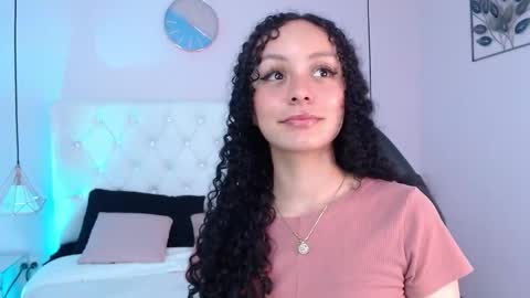 Snapshot of vivi_gh1 chatting on October 2025 03:51:02 AM Vivi online show from October 2025 03:51:02 AM